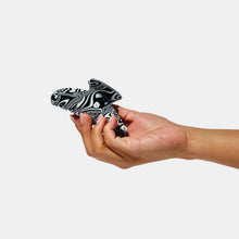 Load image into Gallery viewer, Baby Dolly Claw in Black Marble
