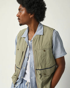 Poplin Utility Vest in Olive