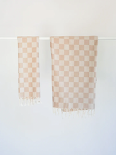 Load image into Gallery viewer, Checkered Turkish Bath Towel in Oat

