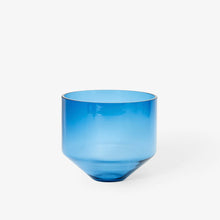 Load image into Gallery viewer, Model Three Planter in Blue
