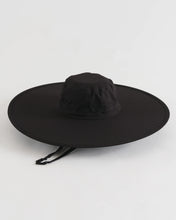 Load image into Gallery viewer, Black Packable Sun Hat

