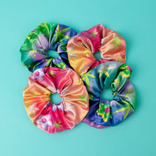 Load image into Gallery viewer, Silk Cannabis Scrunchies
