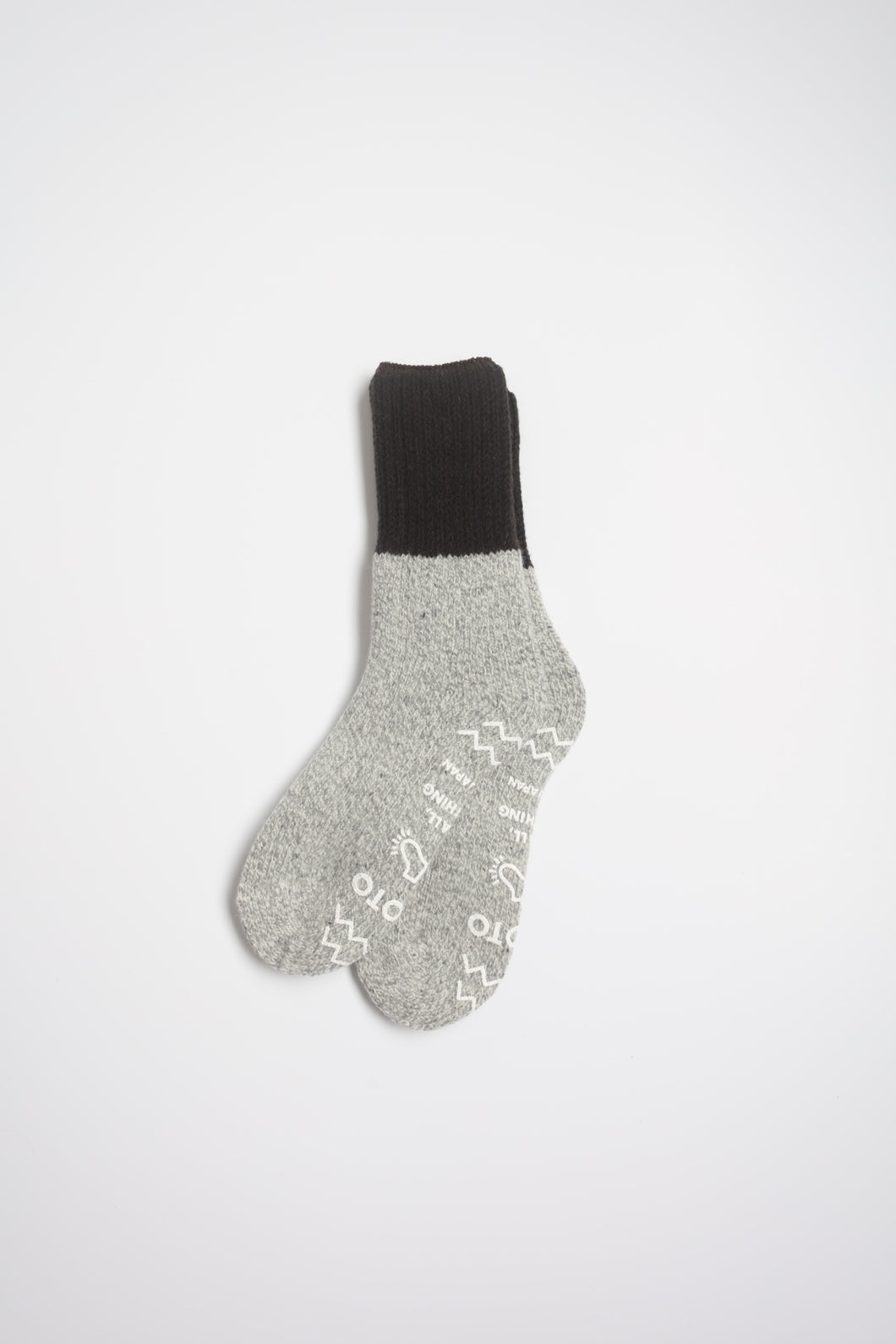 Dark Olive Retro Winter Room Socks