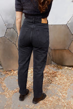 Load image into Gallery viewer, Black Stone Final Jeans
