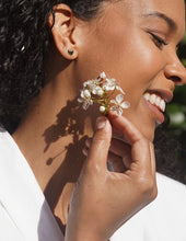 Load image into Gallery viewer, Amore Studs
